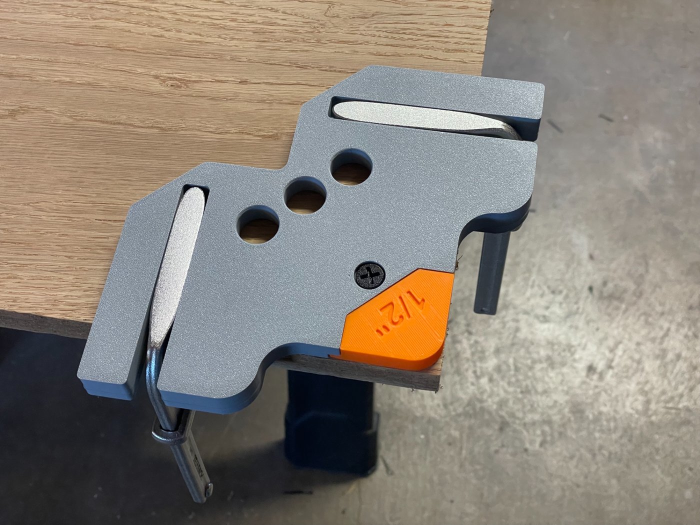 Printed corner radius router jig with inserts